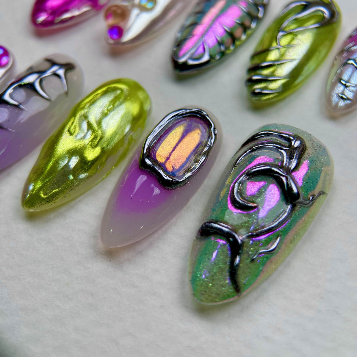 Prism Crush Press-On Nails – Iridescent Y2K Fake Nails with Chrome Details & Jelly Accents