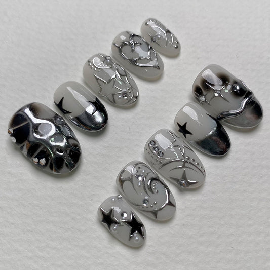 Moonhalo Silver Star Press On Nails, Cute Galaxy Fake Nails in White Chrome