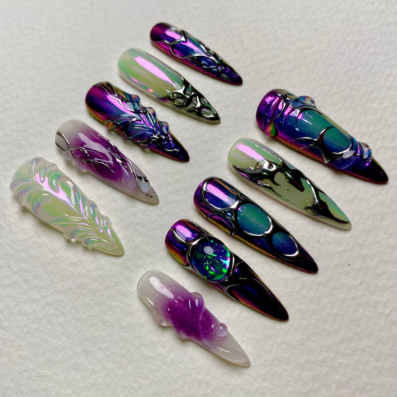 Fairy Nebula Green Purple Chrome Press-On Nails, Iridescent Galaxy Shimmer Fake Nails